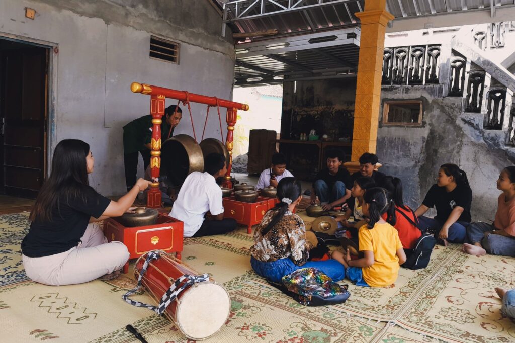 Persaudaraan Generasi Hindu Dharma (PGHD) Melaksanakan Program Kesenian Ganjuran