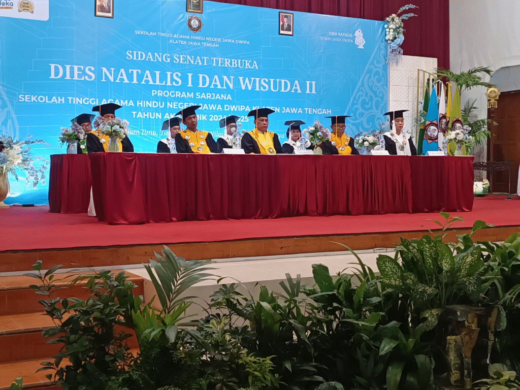 Cerdas dalam Ilmu, Tangguh dalam Nilai, Luhur dalam Budaya: Dies Natalis I dan Wisuda II STAHN Jawa Dwipa 2025