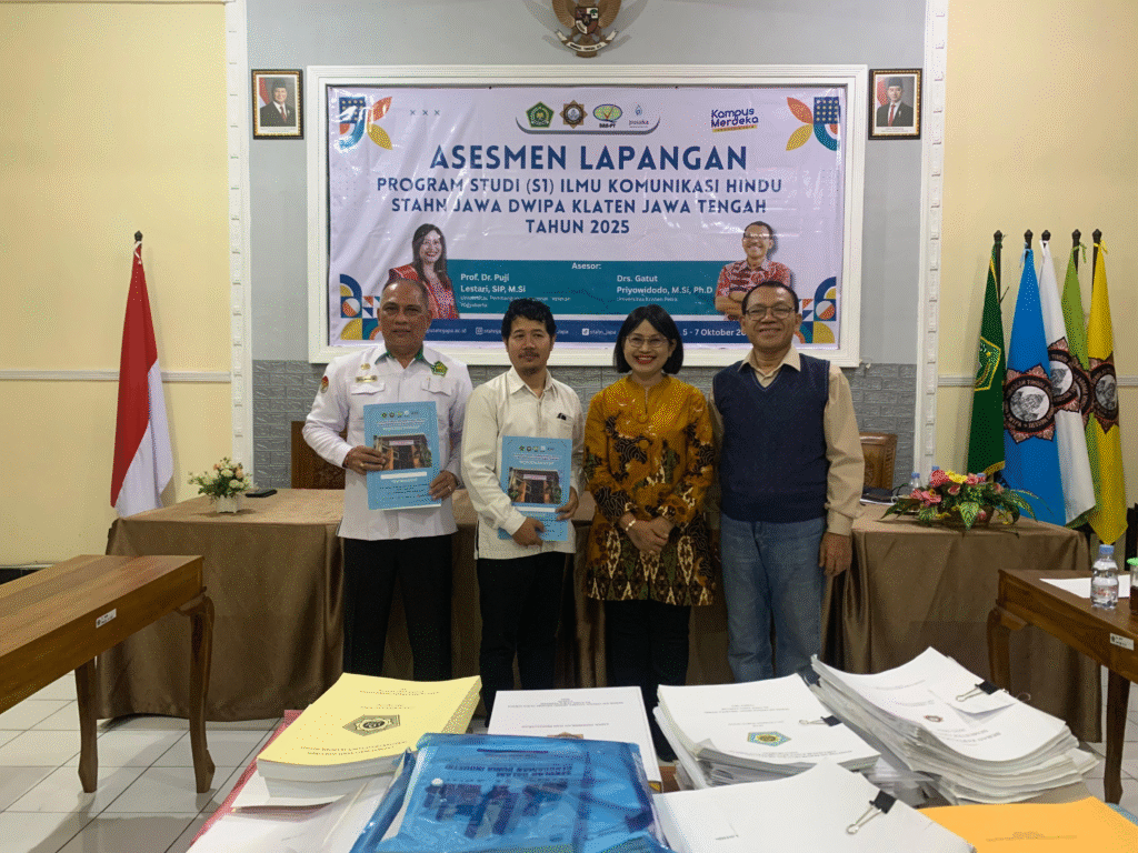 Kunjungan Tim Asesor LAMSPAK untuk Asesmen Lapangan Prodi Ilmu Komunikasi Hindu STAHN Jawa Dwipa