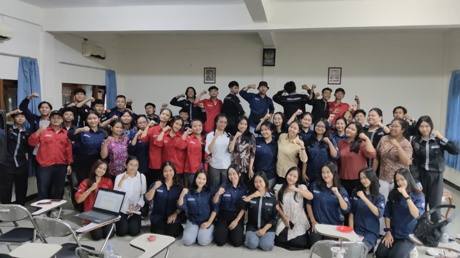 Pengurus Organisasi Mahasiswa STAHN Jawa Dwipa Klaten Mengikuti Kegiatan Latihan Kepemimpinan dan Managemen Organisasi